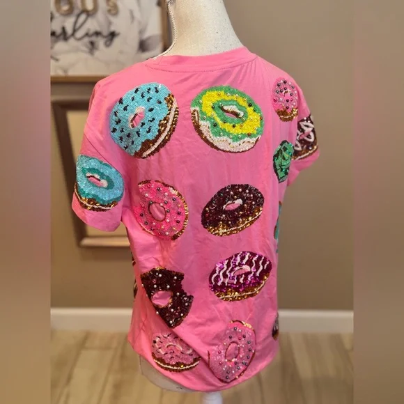 New! QUEEN OF SPARKLES Pink Sequin Donut Tee - Picture 10 of 13